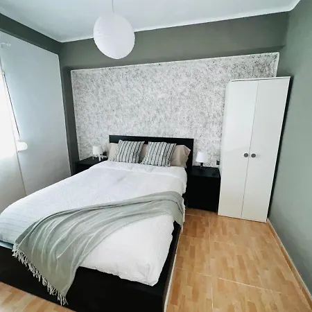 Holidays2Malaga 2 Bedroom Armengual De La Mota Close Shopping Center Exterior photo