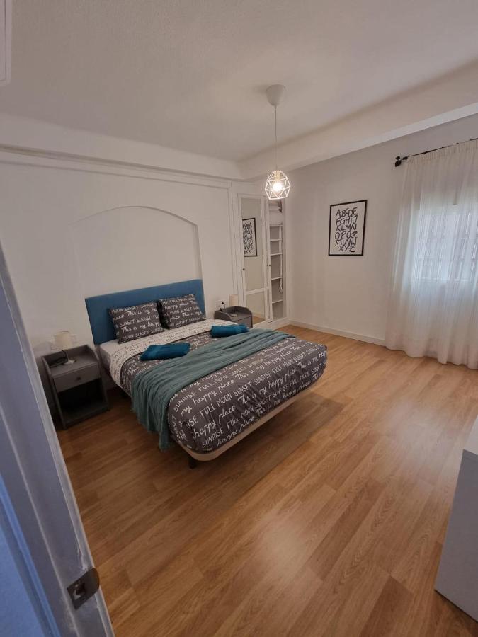 Apartament Holidays2malaga 2 Bedroom Armengual De La Mota Close Shopping Center Màlaga